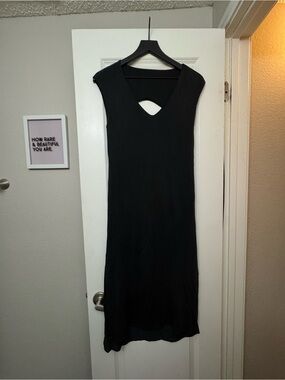 PPLA Black Sleeveless Midi Dress with V-Cut Detail